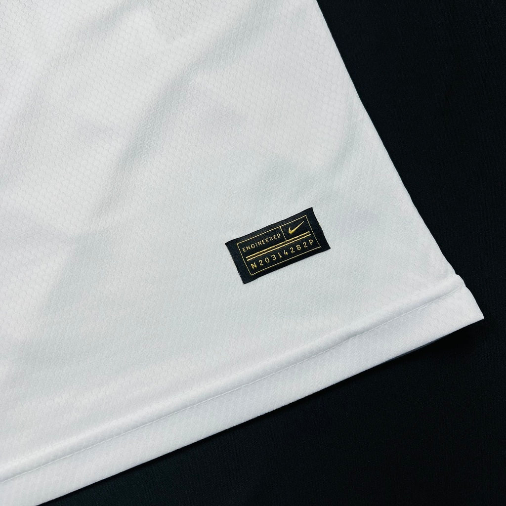 CAMISA SANTOS RETRÔ I TORCEDOR - NEYMAR JR 11 - MASCULINA